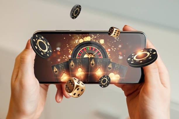 max88 mobile app displaying Gem Saviour live-dealer table on smartphone screen